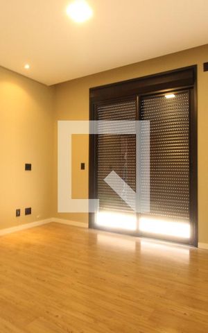 Casa de condomínio à venda com 494m², 4 quartos e 6 vagasQuarto