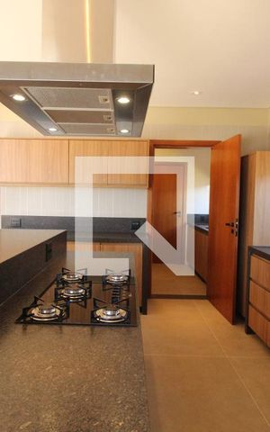 Casa de condomínio à venda com 494m², 4 quartos e 6 vagasCozinha