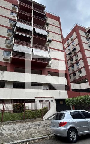 Apartamento à venda com 130m², 2 quartos e 2 vagasFachada