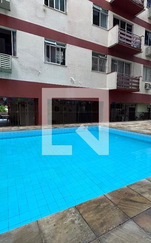 Apartamento à venda com 130m², 2 quartos e 2 vagasÁrea comum - Piscina