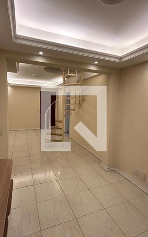Apartamento à venda com 130m², 2 quartos e 2 vagasSala