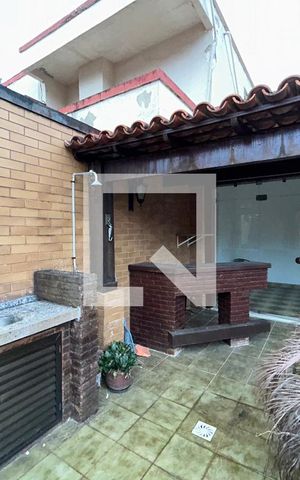 Apartamento à venda com 130m², 2 quartos e 2 vagasChurrasqueira cobertura