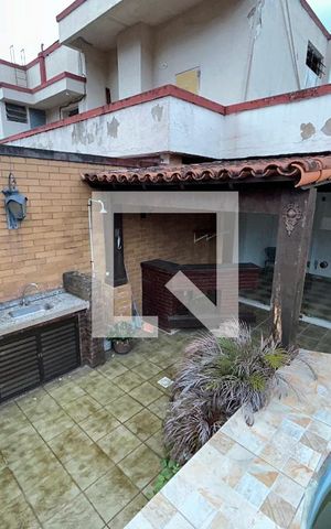 Apartamento à venda com 130m², 2 quartos e 2 vagasCobertura