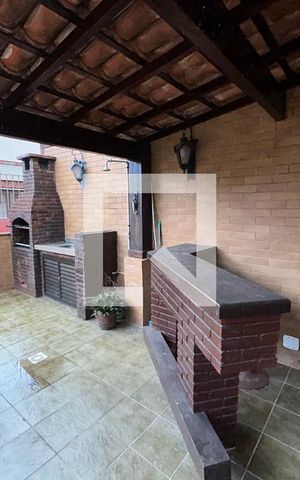 Apartamento à venda com 130m², 2 quartos e 2 vagasChurrasqueira cobertura