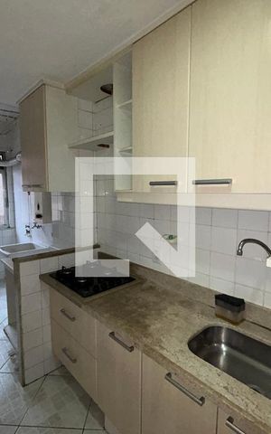 Apartamento à venda com 130m², 2 quartos e 2 vagasCozinha