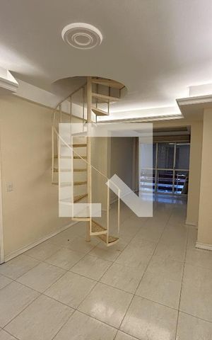 Apartamento à venda com 130m², 2 quartos e 2 vagasSala