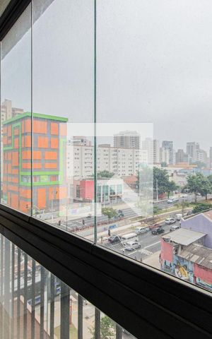 Studio à venda com 38m², 1 quarto e sem vaga Studio à venda com 38m², 1 quarto e sem vagaVaranda