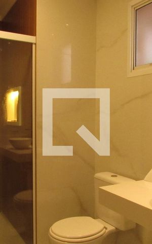 Apartamento à venda com 190m², 3 quartos e 3 vagasBanheiro da suíte 1