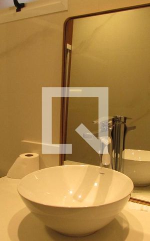 Apartamento à venda com 190m², 3 quartos e 3 vagasBanheiro da suíte 1