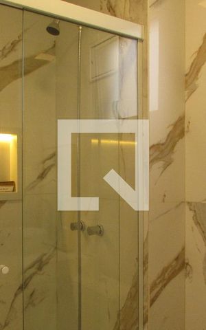Apartamento à venda com 190m², 3 quartos e 3 vagasBanheiro da Suíte 2