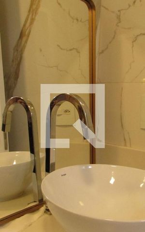Apartamento à venda com 190m², 3 quartos e 3 vagasBanheiro da Suíte 2