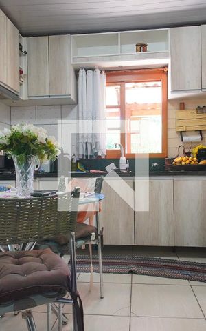Casa à venda com 65m², 2 quartos e 2 vagasCozinha
