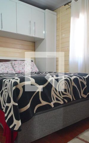 Casa à venda com 65m², 2 quartos e 2 vagasQuarto 1
