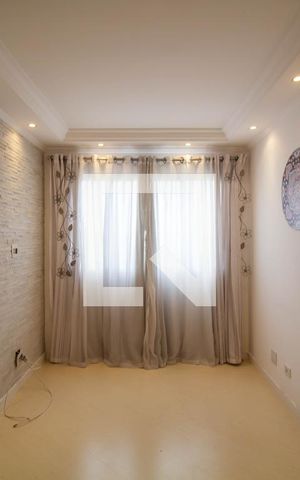 Apartamento à venda com 57m², 2 quartos e 1 vaga Apartamento à venda com 57m², 2 quartos e 1 vagaSala