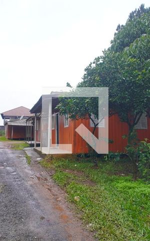 Casa à venda com 286m², 2 quartos e 10 vagas Casa à venda com 286m², 2 quartos e 10 vagasFachada