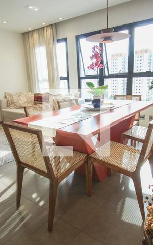 Apartamento à venda com 70m², 1 quarto e 1 vaga Apartamento à venda com 70m², 1 quarto e 1 vagaSala
