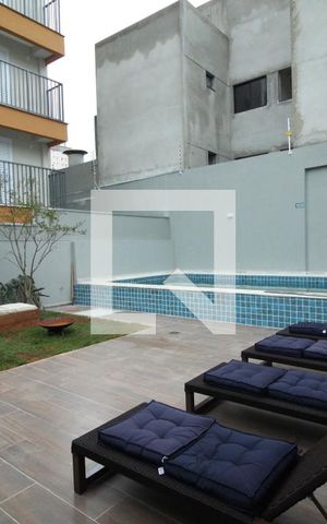 Apartamento à venda com 27m², 1 quarto e sem vagaÁrea comum