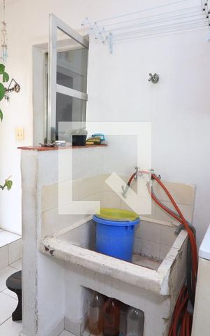 Casa de condomínio à venda com 194m², 5 quartos e 3 vagasÁrea de Serviço