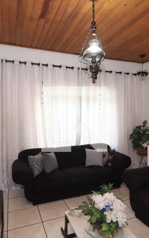 Casa de condomínio à venda com 194m², 5 quartos e 3 vagasSala de TV 2° Andar