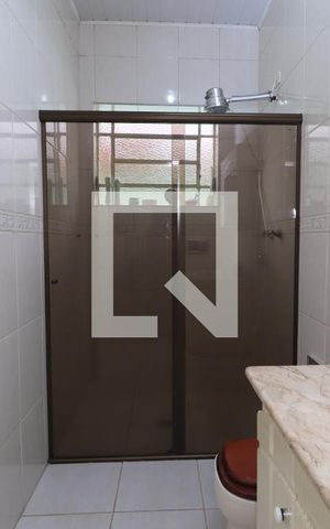 Casa de condomínio à venda com 194m², 5 quartos e 3 vagasBanheiro 2 2° Andar
