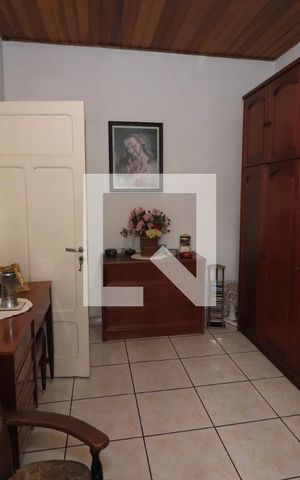 Casa de condomínio à venda com 194m², 5 quartos e 3 vagasQuarto 4 2° Andar