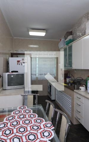 Casa de condomínio à venda com 194m², 5 quartos e 3 vagasCozinha