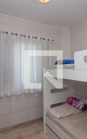 Casa de condomínio à venda com 194m², 5 quartos e 3 vagasQuarto 3