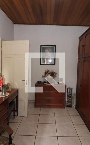 Casa de condomínio à venda com 194m², 5 quartos e 3 vagasQuarto 4 2° Andar