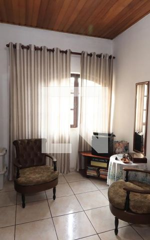 Casa de condomínio à venda com 194m², 5 quartos e 3 vagasQuarto 4 2° Andar