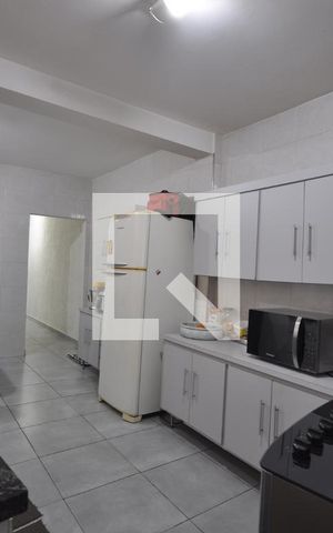 Casa à venda com 200m², 3 quartos e 1 vagaCozinha