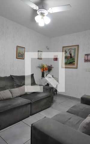 Casa à venda com 200m², 3 quartos e 1 vagaSala