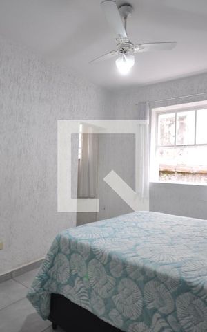 Casa à venda com 200m², 3 quartos e 1 vagaQuarto Suíte