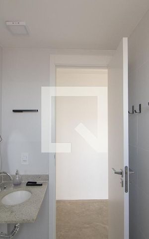 Apartamento para alugar com 79m², 3 quartos e 1 vaga Apartamento para alugar com 79m², 3 quartos e 1 vagaBanheiro da Suíte