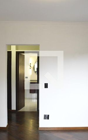 Casa de condomínio para alugar com 285m², 6 quartos e 4 vagasSuíte 2
