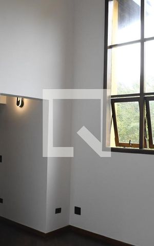 Casa de condomínio para alugar com 285m², 6 quartos e 4 vagasSala