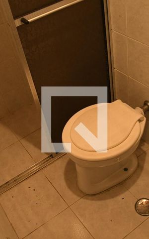 Casa de condomínio para alugar com 285m², 6 quartos e 4 vagasBanheiro da Suíte