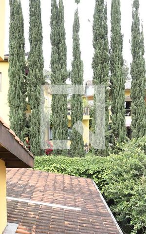Casa de condomínio para alugar com 285m², 6 quartos e 4 vagasVista Sótão