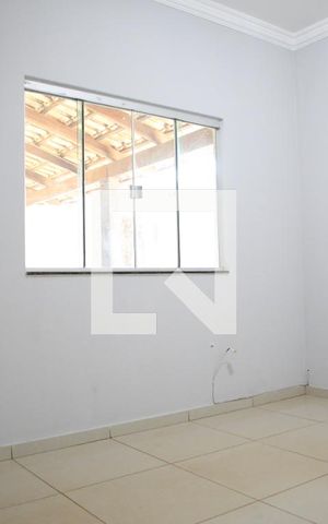 Casa à venda com 180m², 3 quartos e 2 vagasQuarto