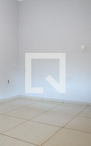 Casa à venda com 180m², 3 quartos e 2 vagasQuarto