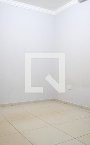 Casa à venda com 180m², 3 quartos e 2 vagasQuarto