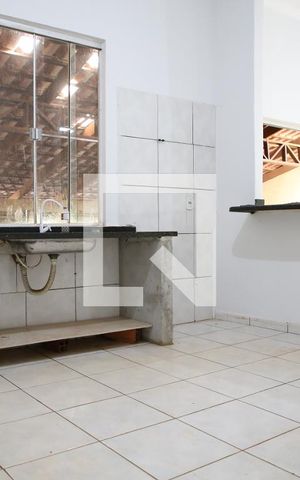 Casa à venda com 180m², 3 quartos e 2 vagasCozinha 