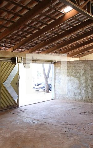 Casa à venda com 180m², 3 quartos e 2 vagasÁrea comum