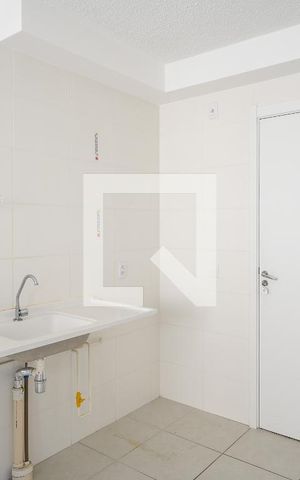 Apartamento à venda com 33m², 2 quartos e sem vaga Apartamento à venda com 33m², 2 quartos e sem vagaSala/ Cozinha