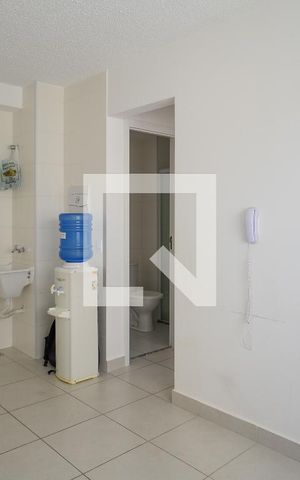 Apartamento à venda com 33m², 2 quartos e sem vaga Apartamento à venda com 33m², 2 quartos e sem vagaSala/ Cozinha