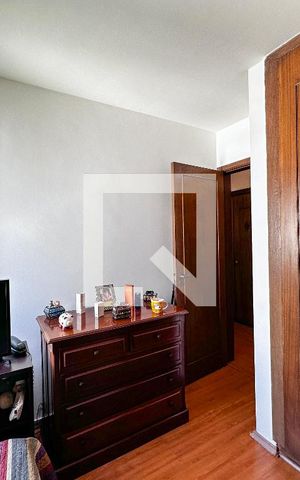 Apartamento à venda com 145m², 4 quartos e 2 vagasQuarto 2