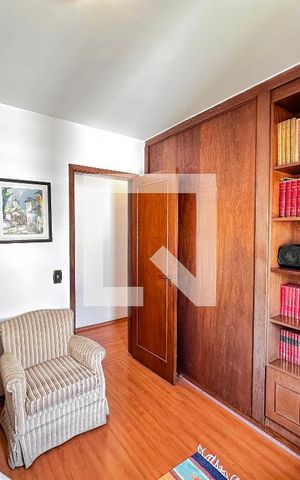 Apartamento à venda com 145m², 4 quartos e 2 vagasQuarto 4
