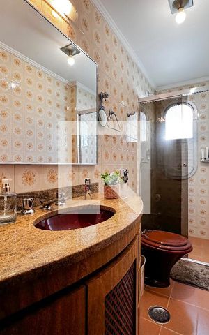 Apartamento à venda com 145m², 4 quartos e 2 vagasBanheiro Social