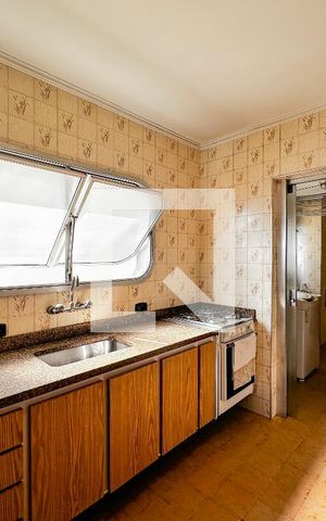 Apartamento à venda com 145m², 4 quartos e 2 vagasCozinha
