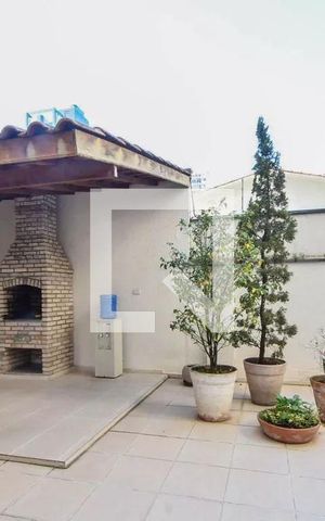 Apartamento à venda com 145m², 4 quartos e 2 vagas Apartamento à venda com 145m², 4 quartos e 2 vagasChurrasqueira