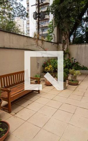 Apartamento à venda com 145m², 4 quartos e 2 vagas Apartamento à venda com 145m², 4 quartos e 2 vagasÁrea Comum
